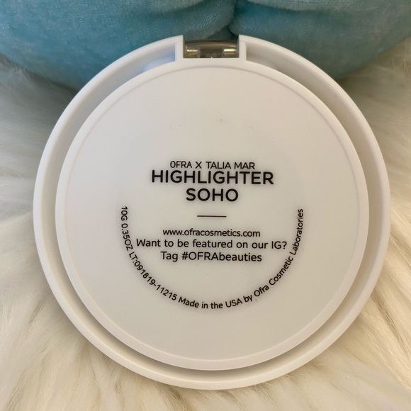 Large Compact-OFRA Highlighter in the shade SoHo - Picture 3 of 3